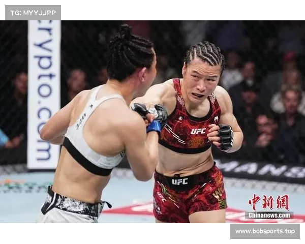 张伟丽全力备战UFC冠军战 展现决心与实力挑战新高峰 张伟丽全力备战UFC冠军战 展现决心与实力挑战新高峰