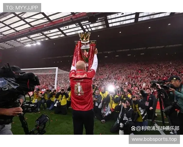 希勒盛赞凯恩进球如机器今夏有望成为利物浦理想锋线引援目标热门