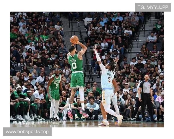 崴脚仅休五日塔图姆轰29+10率队八连胜名宿盛赞联盟第二核心