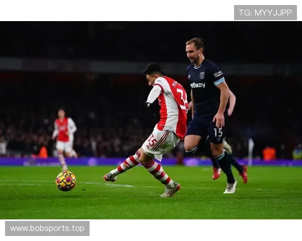 从阿森纳近期走势到抢断成功率曲线洞察球队真实状态全景呈现趋势 从阿森纳近期走势到抢断成功率曲线洞察球队真实状态全景呈现趋势